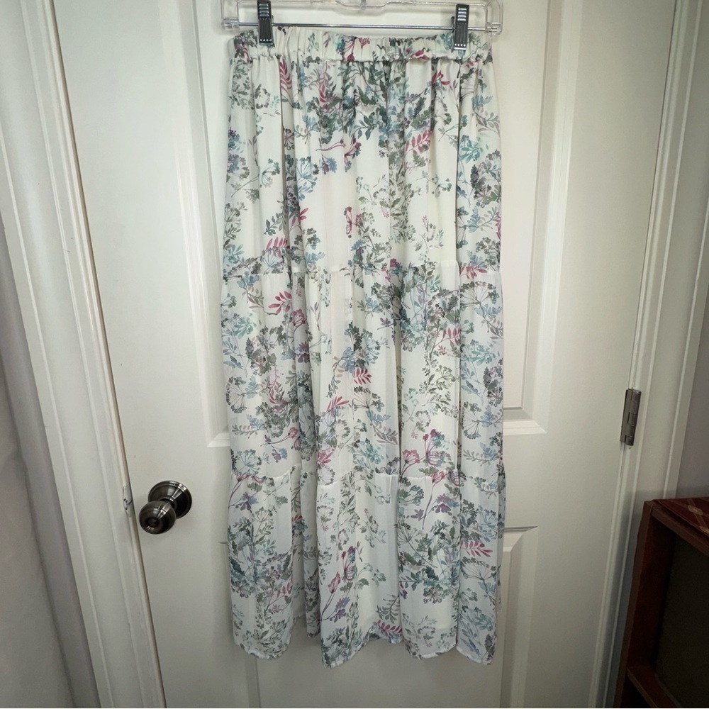 Vince Camuto women’s chiffon floral maxi skirt size XS - Picture 7 of 15